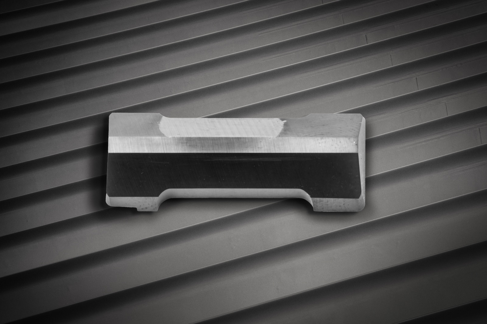 Profile insert
